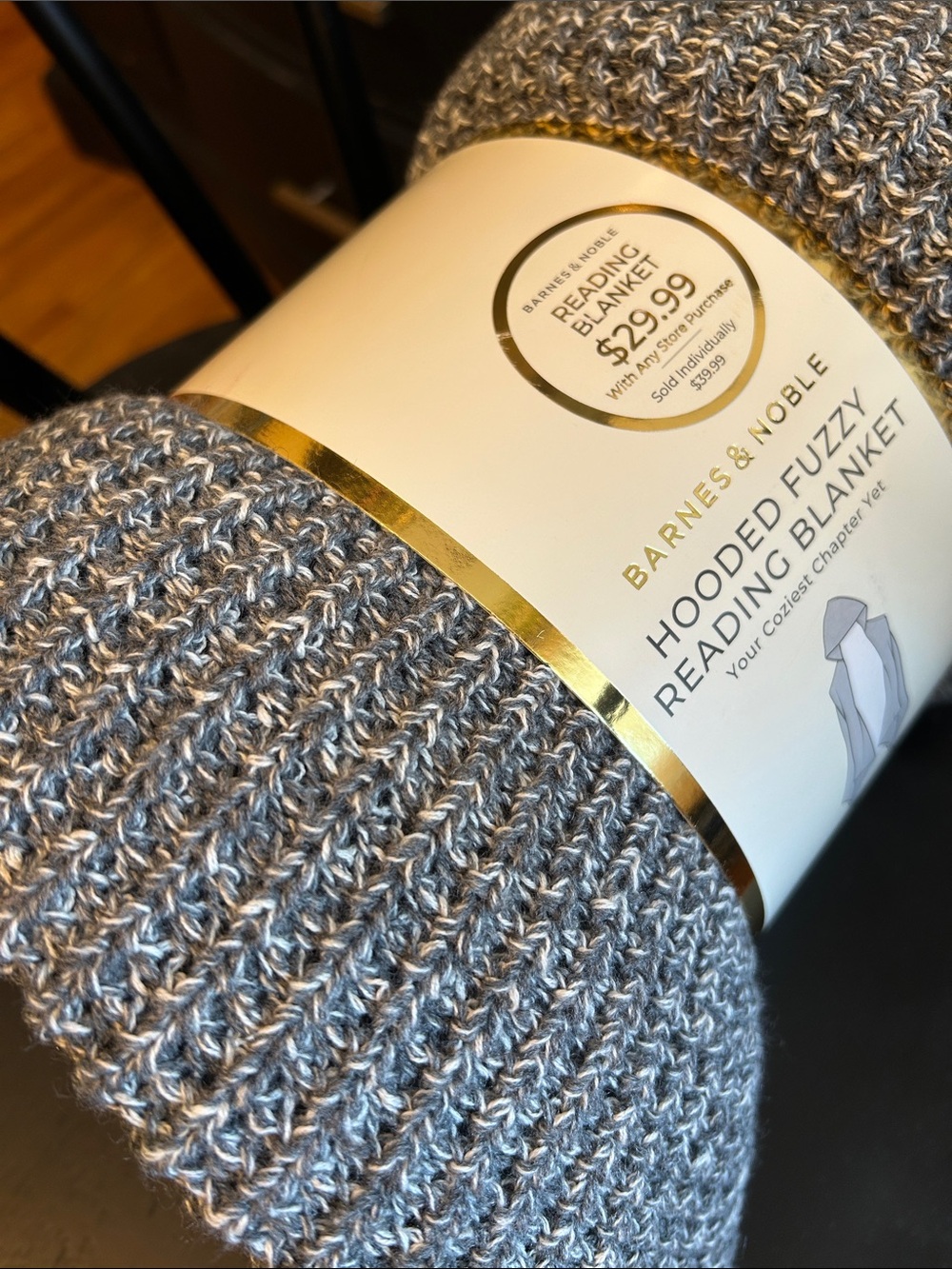 Barnes & Noble Hooded Fuzzy Reading Blanket in Gray and White - Picture 2 of 3